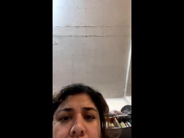 Brujitahot Chaturbate stream image from October 07, 2025