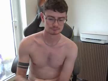 Therealcalvinsteel Chaturbate stream image from October 07, 2025