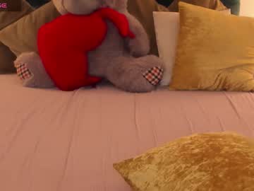 Yoneii Chaturbate stream image from October 07, 2025