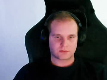 Croissant911 Chaturbate stream image from October 07, 2025