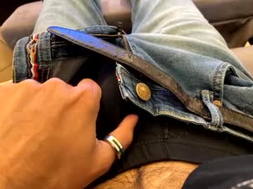 Oggs48 Chaturbate stream image from October 07, 2025