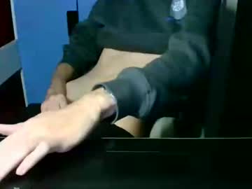 Hubbel412261 Chaturbate stream image from October 07, 2025