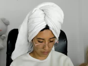 Sweet_Nhaomy Chaturbate stream image from October 08, 2025