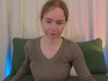 Mystic_Barbie Chaturbate stream image from October 08, 2025