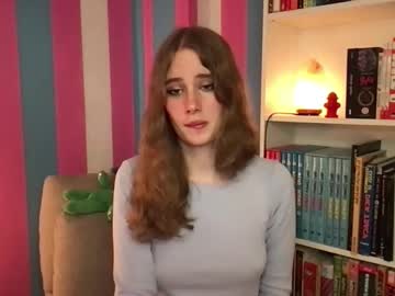Eviecam Chaturbate stream image from October 08, 2025