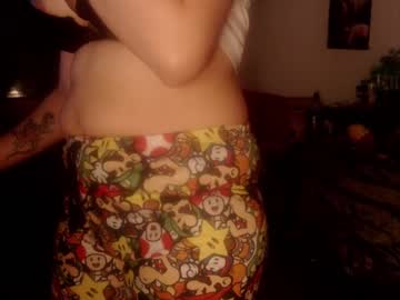 Darlynn17 Chaturbate stream image from October 08, 2025