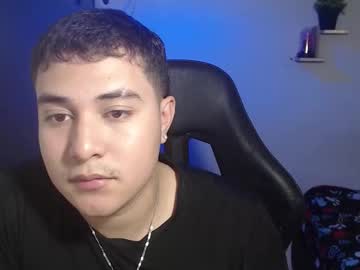 Sully50126 Chaturbate stream image from October 08, 2025