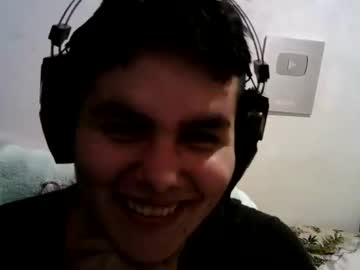 Nikuroya Chaturbate stream image from October 08, 2025