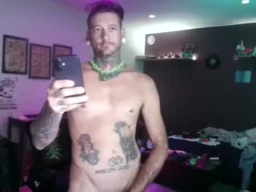 Durfmanx Chaturbate stream image from October 08, 2025