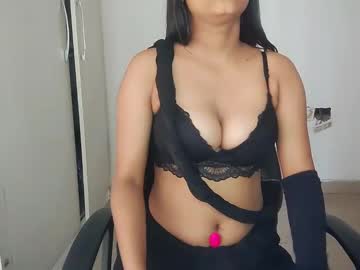 Shreya_0 Chaturbate stream image from October 08, 2025