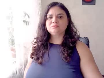 Sexydollywoman Chaturbate stream image from October 08, 2025