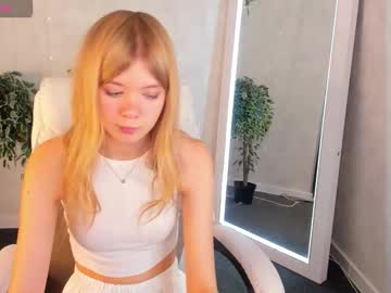 Mia_Liwis Chaturbate stream image from October 08, 2025