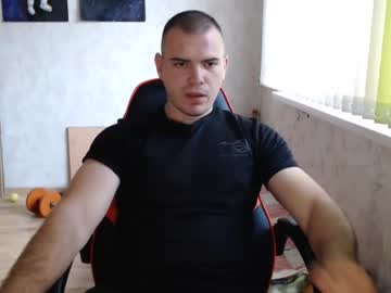 Alexxgorilla Chaturbate stream image from October 08, 2025