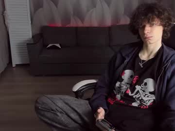 Edvardblare Chaturbate stream image from October 08, 2025