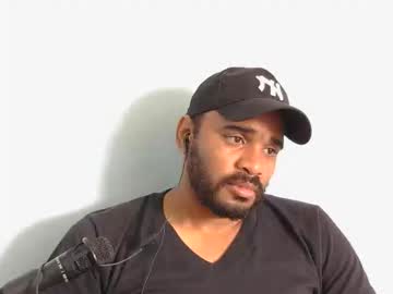 Johan2222222222 Chaturbate stream image from October 08, 2025