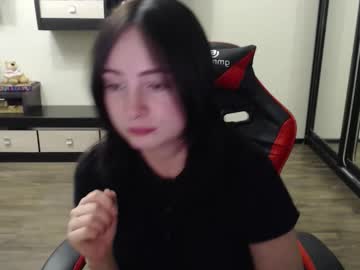 Laralianna Chaturbate stream image from October 08, 2025