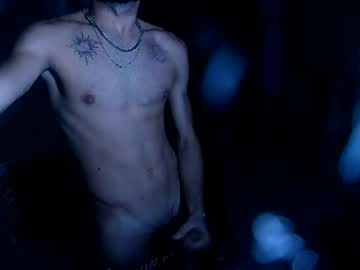 Magagna3 Chaturbate stream image from October 08, 2025