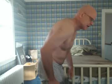 Alex4201 Chaturbate stream image from October 08, 2025