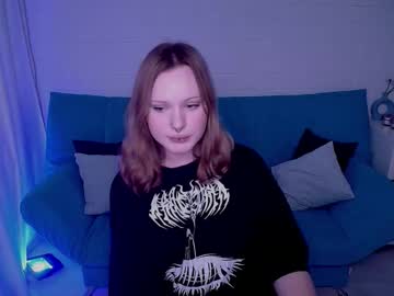 Auroramour Chaturbate stream image from October 08, 2025