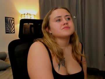 Feverkiss Chaturbate stream image from October 08, 2025