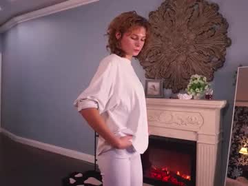 Chasitykolenda Chaturbate stream image from October 08, 2025