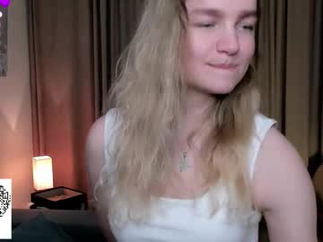 Moonperedz Chaturbate stream image from October 08, 2025