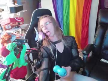 Plush1c_Dream Chaturbate stream image from October 08, 2025