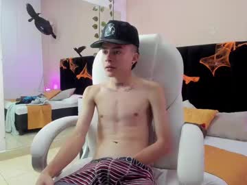 Nascary_Fox Chaturbate stream image from October 08, 2025
