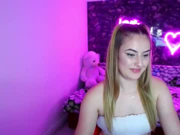 Roxy0212 Chaturbate stream image from October 08, 2025