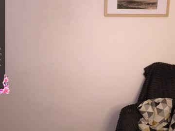 Barbara_Brewer Chaturbate stream image from October 08, 2025
