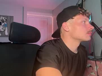Chadtitan Chaturbate stream image from October 08, 2025