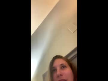 Deepthroatqueen33 Chaturbate stream image from October 08, 2025