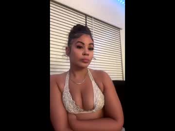 Lilthplatonium Chaturbate stream image from October 08, 2025