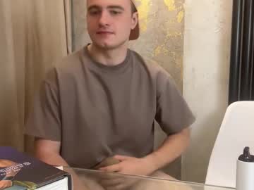K_Vs_J Chaturbate stream image from October 09, 2025
