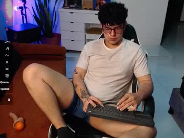 Alec_Spencer Chaturbate stream image from October 09, 2025
