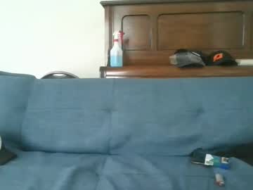 Sxylegsturnmeon Chaturbate stream image from October 09, 2025