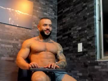 Brucedallas Chaturbate stream image from October 09, 2025