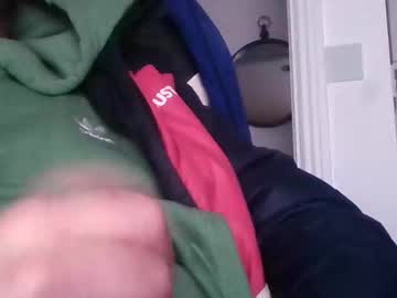 Luckymo332 Chaturbate stream image from October 09, 2025