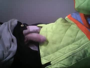 Bowloves69 Chaturbate stream image from October 09, 2025