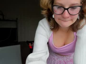 Lumi_Bloomi Chaturbate stream image from October 09, 2025