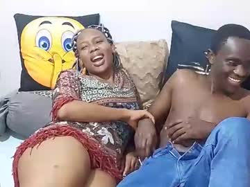 Creamyhub Chaturbate stream image from October 09, 2025