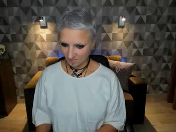 Lilusprings Chaturbate stream image from October 09, 2025