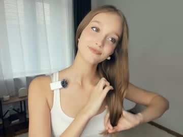 Alicemelison Chaturbate stream image from October 09, 2025