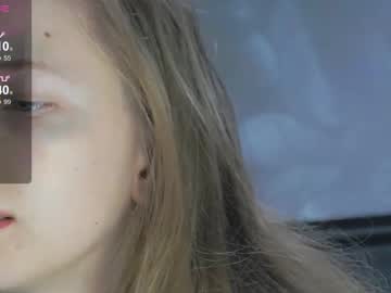 Yuki_Bloom Chaturbate stream image from October 09, 2025