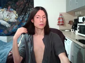 Sashaxxxbellucci Chaturbate stream image from October 09, 2025