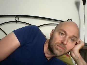 Giannipaciotti Chaturbate stream image from October 09, 2025