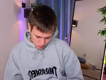 Hun1er_Steele Chaturbate stream image from October 09, 2025
