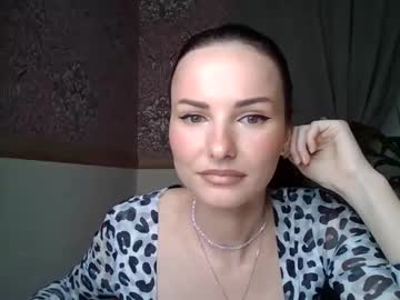 Monparis_Dream Chaturbate stream image from October 09, 2025