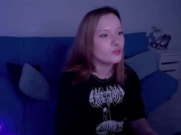 Auroramour Chaturbate stream image from October 09, 2025