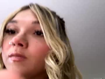 Brandiiixo Chaturbate stream image from October 09, 2025